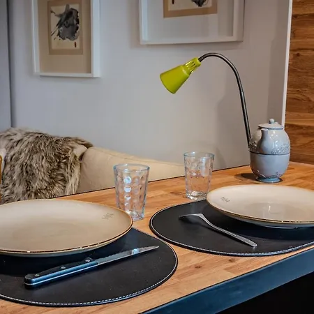 La Cachette - Centre - Proche Parking Gratuit - Wifi & Tv - Commerces A Proximite