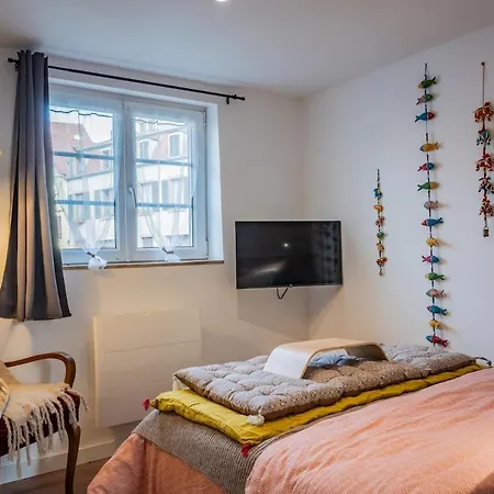 La Cachette - Centre - Proche Parking Gratuit - Wifi & Tv - Commerces A Proximite Apartman